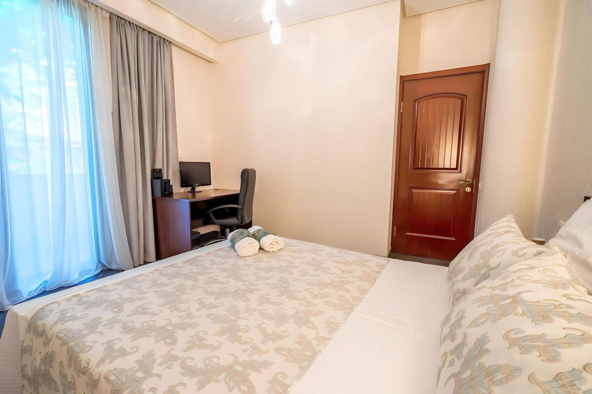 Cabernet Corner Apartamento Tbilisi Exterior foto