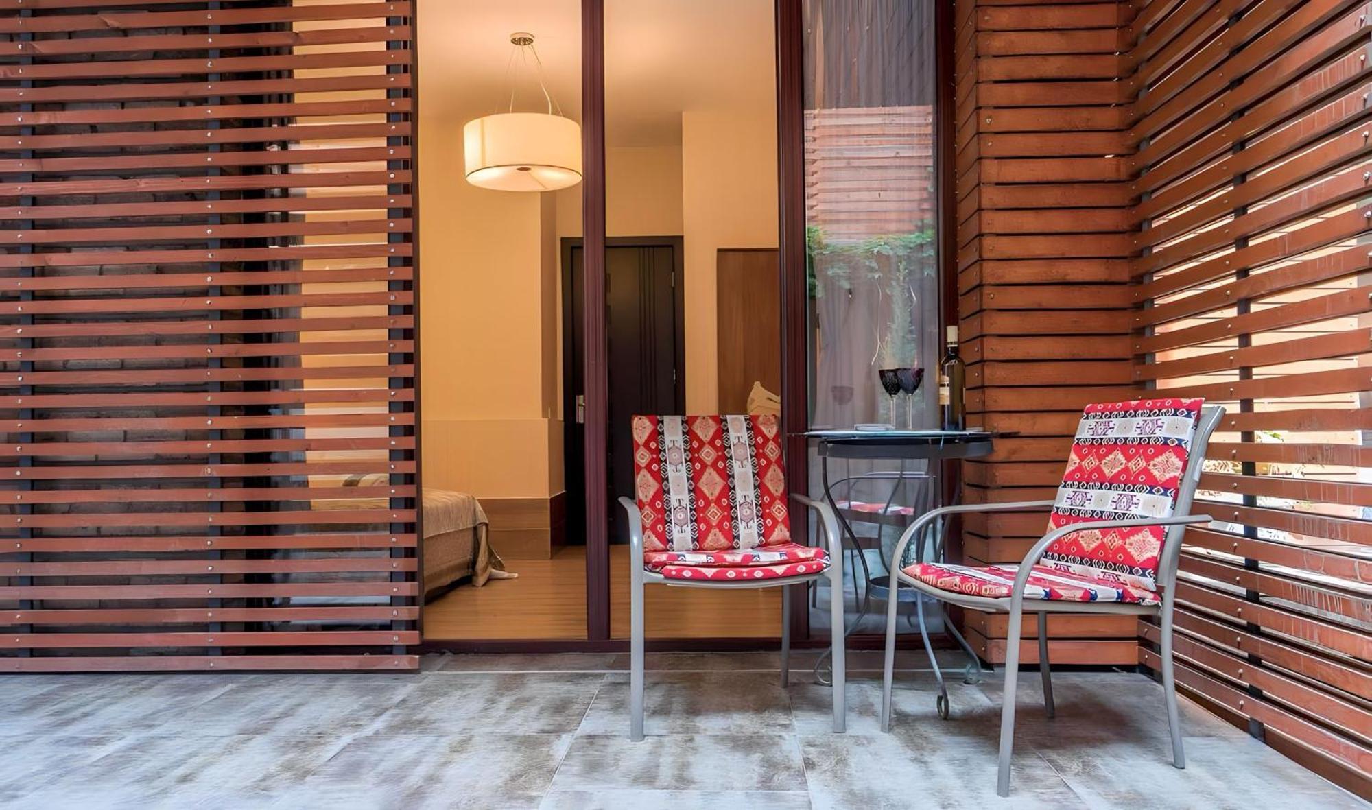 Cabernet Corner Apartamento Tbilisi Exterior foto